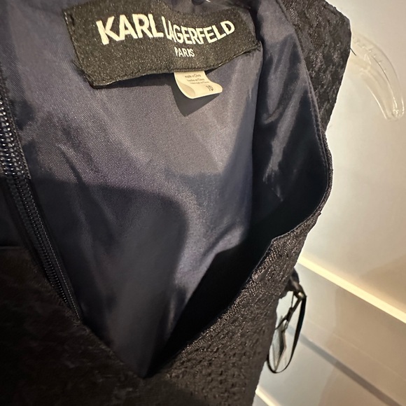 New with Tags. Authentic Karl Lagerfeld navy houndstooth dress with flowers - Picture 4 of 13